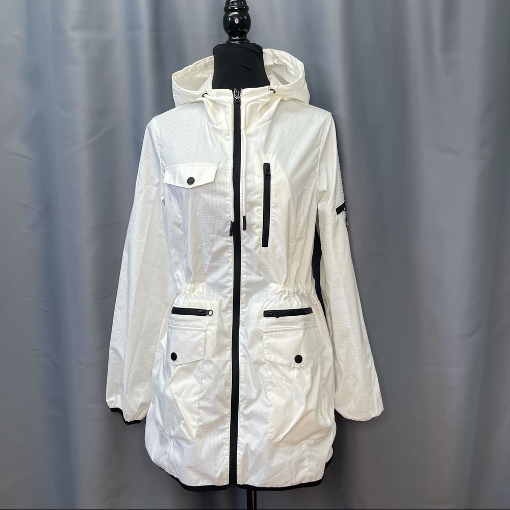 Point Zero- White rain coat - Picture 2 of 6